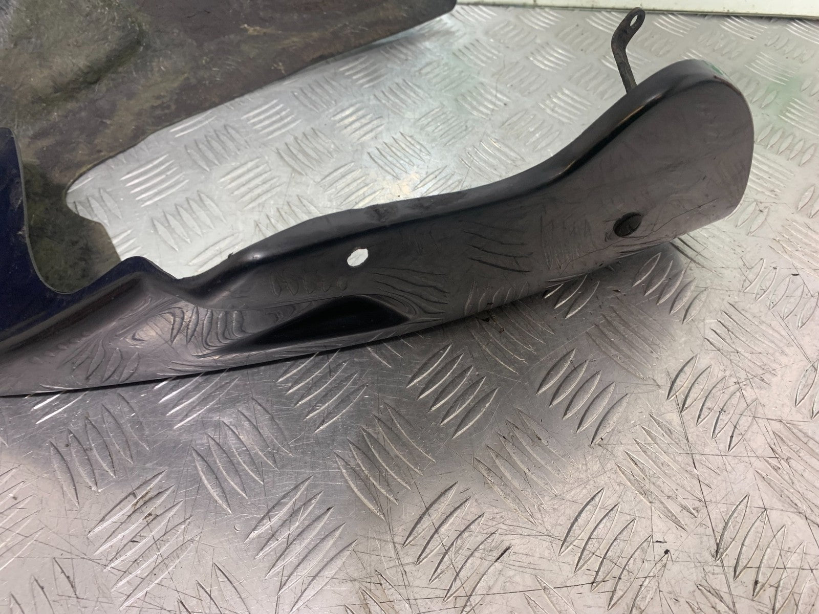 KAWASAKI Z750 Z 750 BELLY PAN  YEAR 2004-2006  (CMB1234)