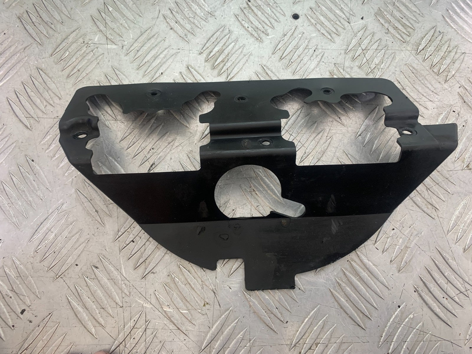 KAWASAKI ZX6R ZX6 F COIL MOUNTING PLATE   YEAR 1995-1997 (CMB1169)