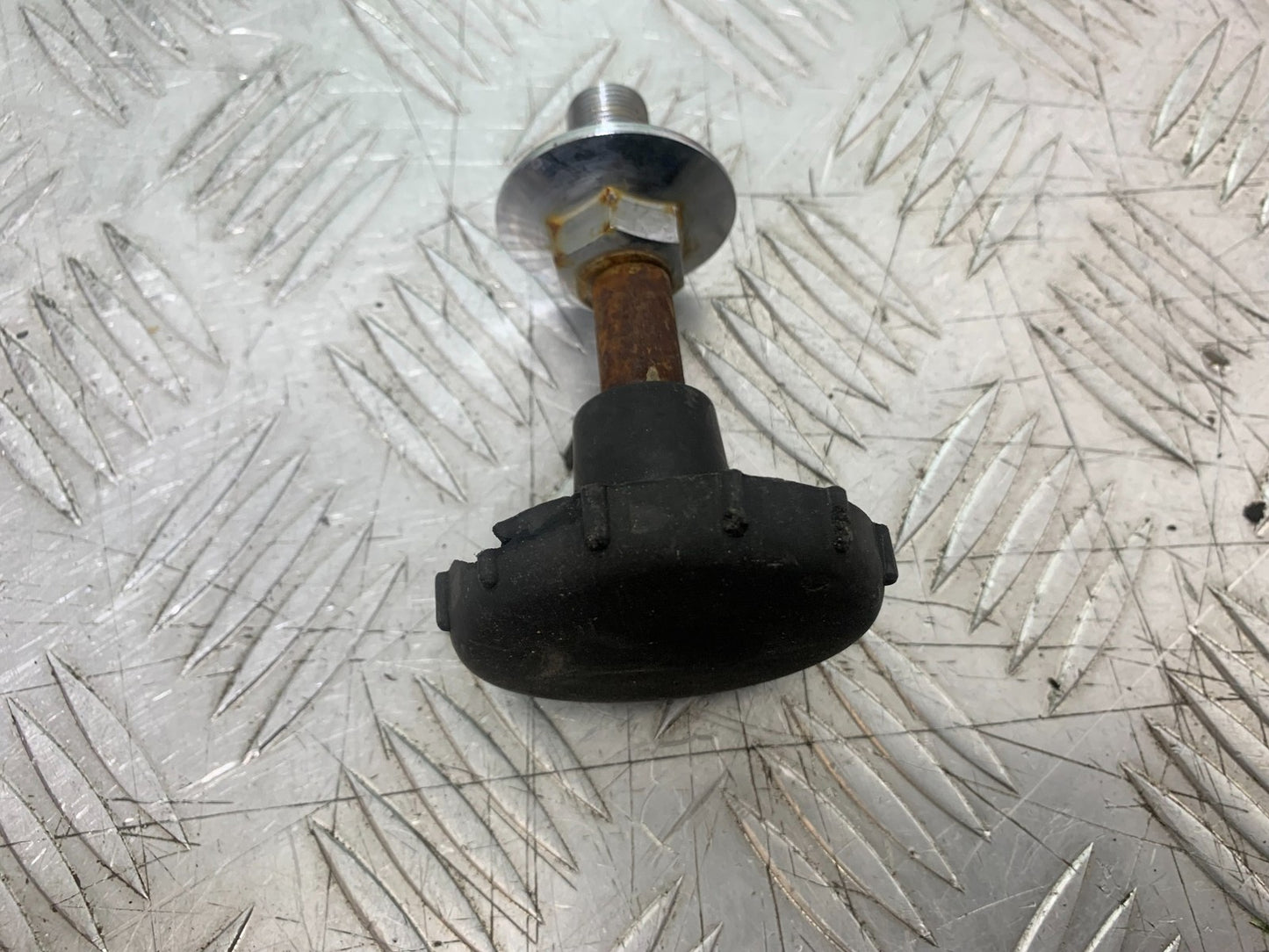 BSA 650 GOLD STAR TOP YOKE CLAMP  YEAR 2022-2025 (CMB1262)