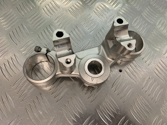 TRIUMPH TIGER 800 XCA TOP YOKE   YEAR 2015-2017 (STOCK 940)