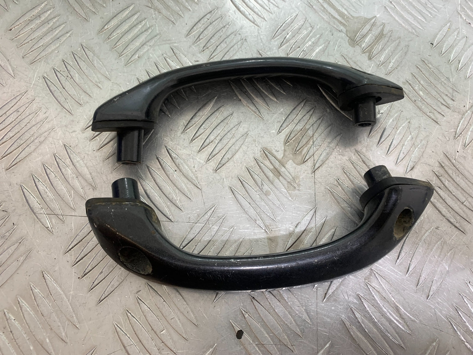 SUZUKI GSF1200  GSF 1200 BANDIT GRAB RAILS  YEAR 1997-2000 (CMB1149)