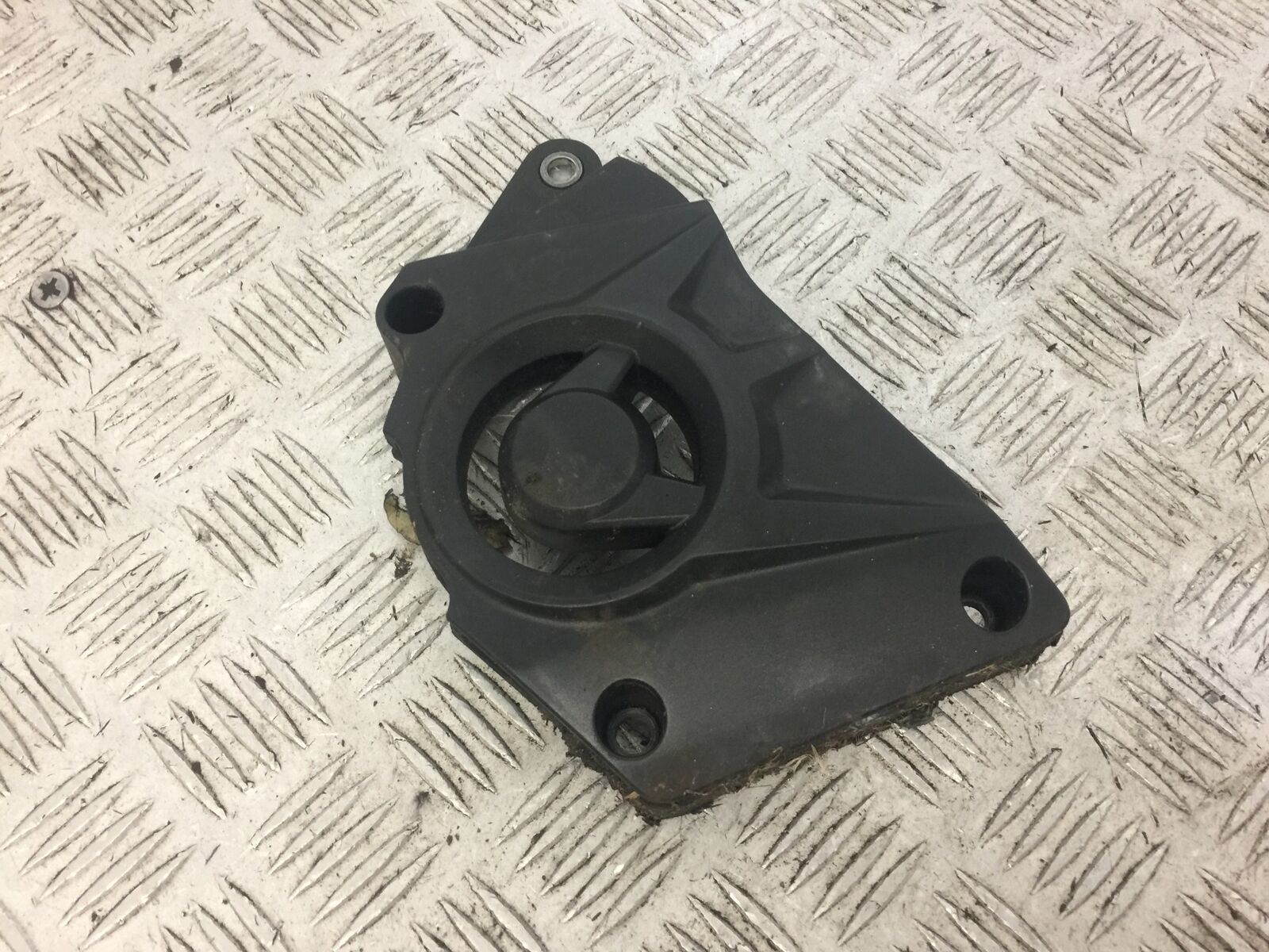 BMW S1000 R SPROCKET COVER  YEAR 2018  (STOCK 645)