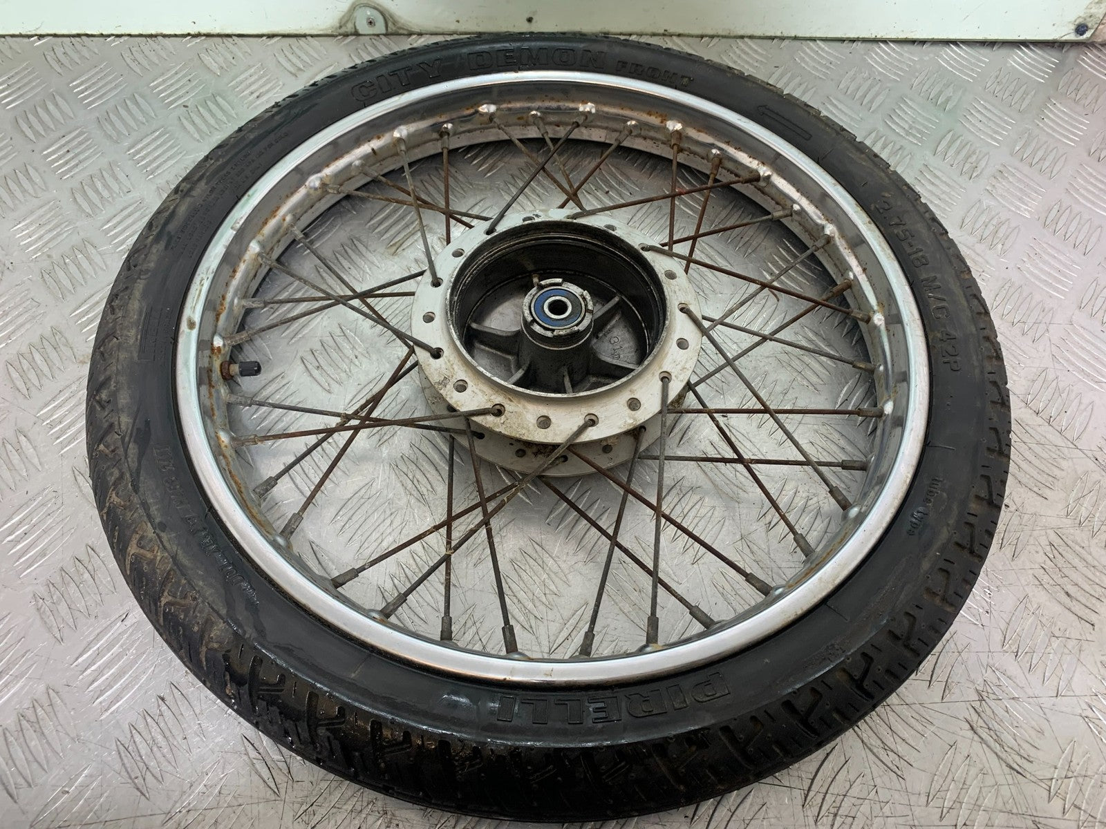 HONDA CG125 CG 125 FRONT WHEEL YEAR 1998-2000 (CMB1282)