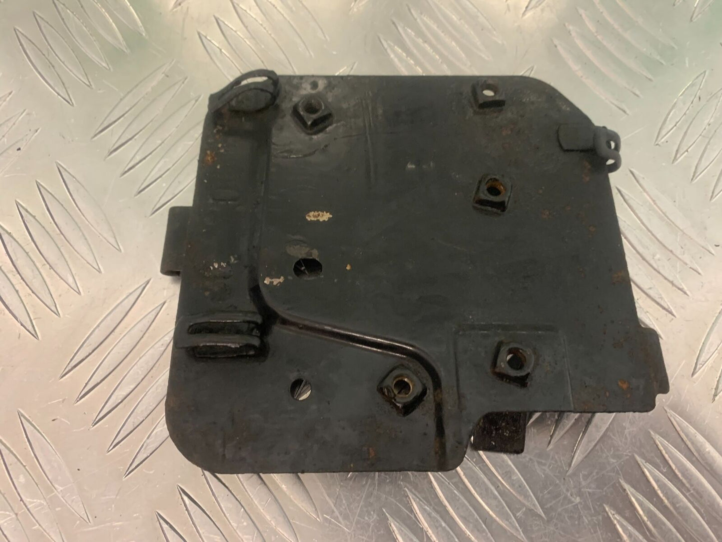 SUZUKI GS750 E GS 750E FUSE BOX MOUNTING PLATE YEAR 1979  (STOCK 959)