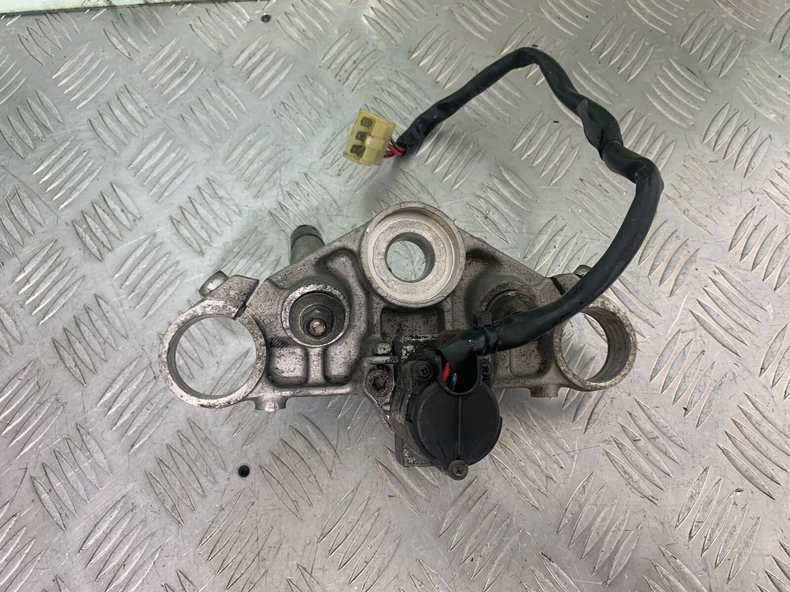 HONDA ST1100  PAN EUROPEAN TOP YOKE YEAR 1993-2001 (CMB1096)