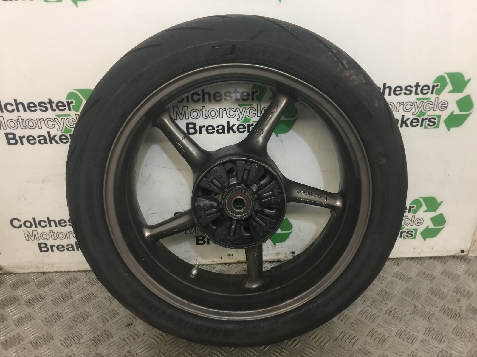 TRIUMPH 675 DAYTONA REAR WHEEL  YEAR 2008-2011 (STOCK 640)