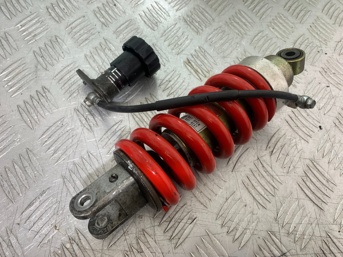 HONDA NTV 600 REVERE REAR SHOCK YEAR 1988-1996  (CMB1281)