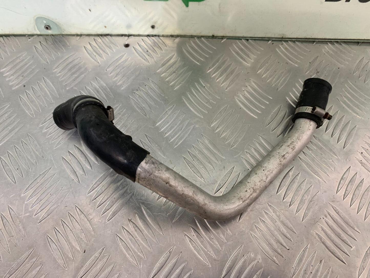 HONDA CBR1000 rr FIREBLADE COOLANT PIPE  YEAR 2008-2011 (STOCK 986)