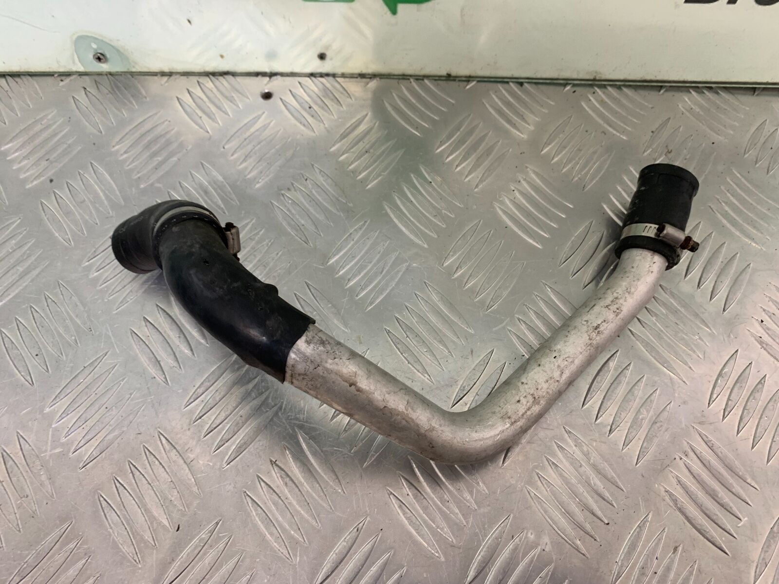 HONDA CBR1000 rr FIREBLADE COOLANT PIPE  YEAR 2008-2011 (STOCK 986)
