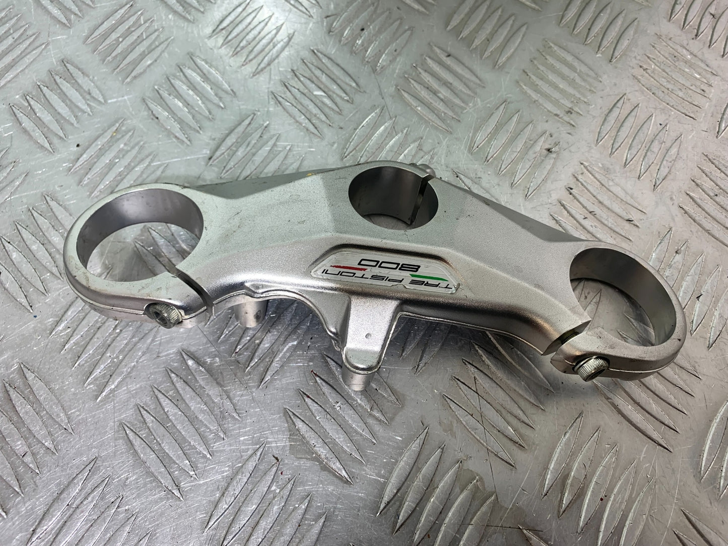MV AGUSTA 800 F3 TOP YOKE  YEAR 2013-2016 (CMB1152)
