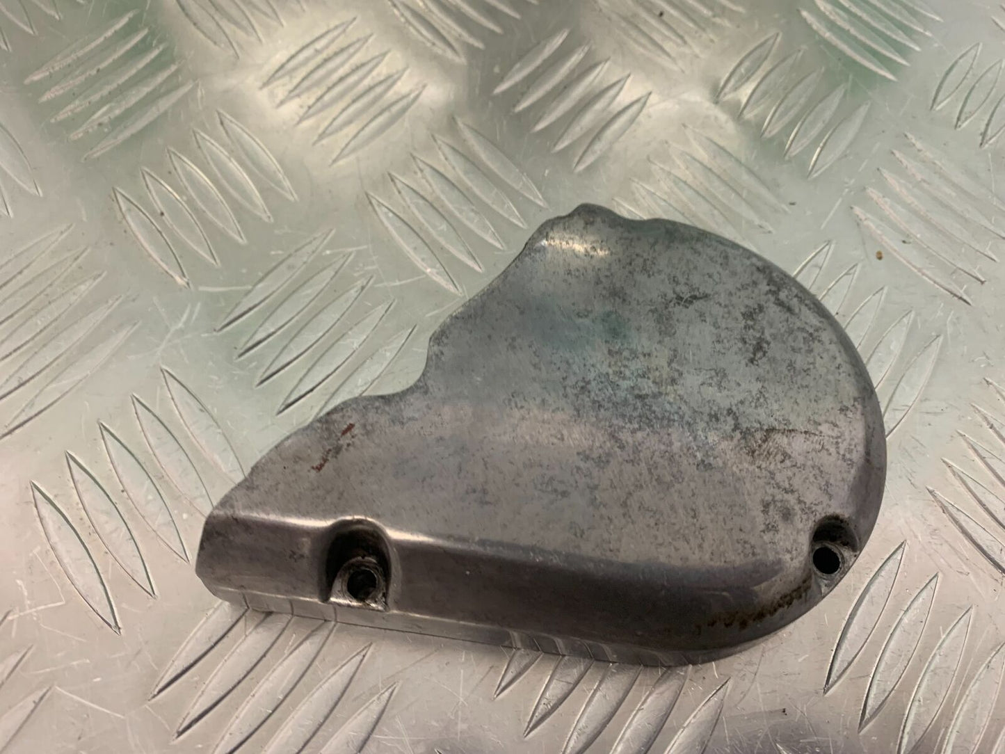 SUZUKI GS750 E GS 750E SPROCKET COVER   YEAR 1979  (STOCK 959)