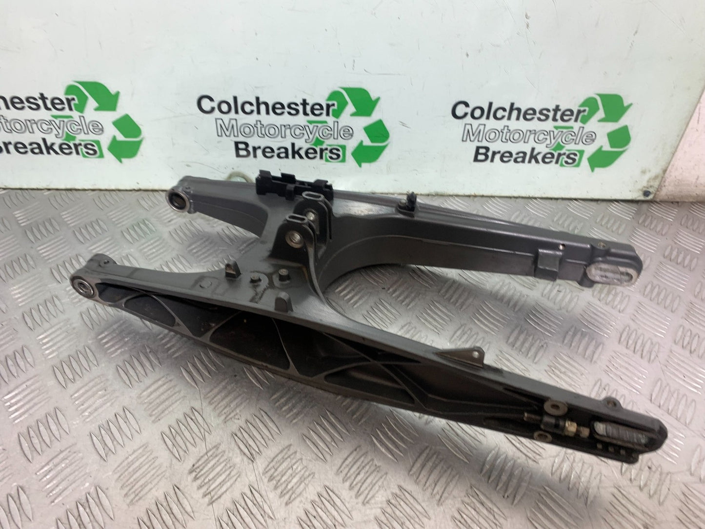 KTM DUKE 390 SWINGARM YEAR 2017- 2023 (CMB1314)