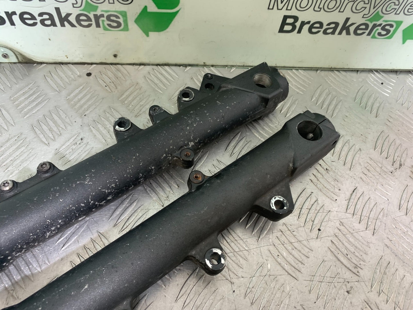 TRIUMPH 1050 SPRINT GT FORKS YEAR 2010-2016 (CMB1250)