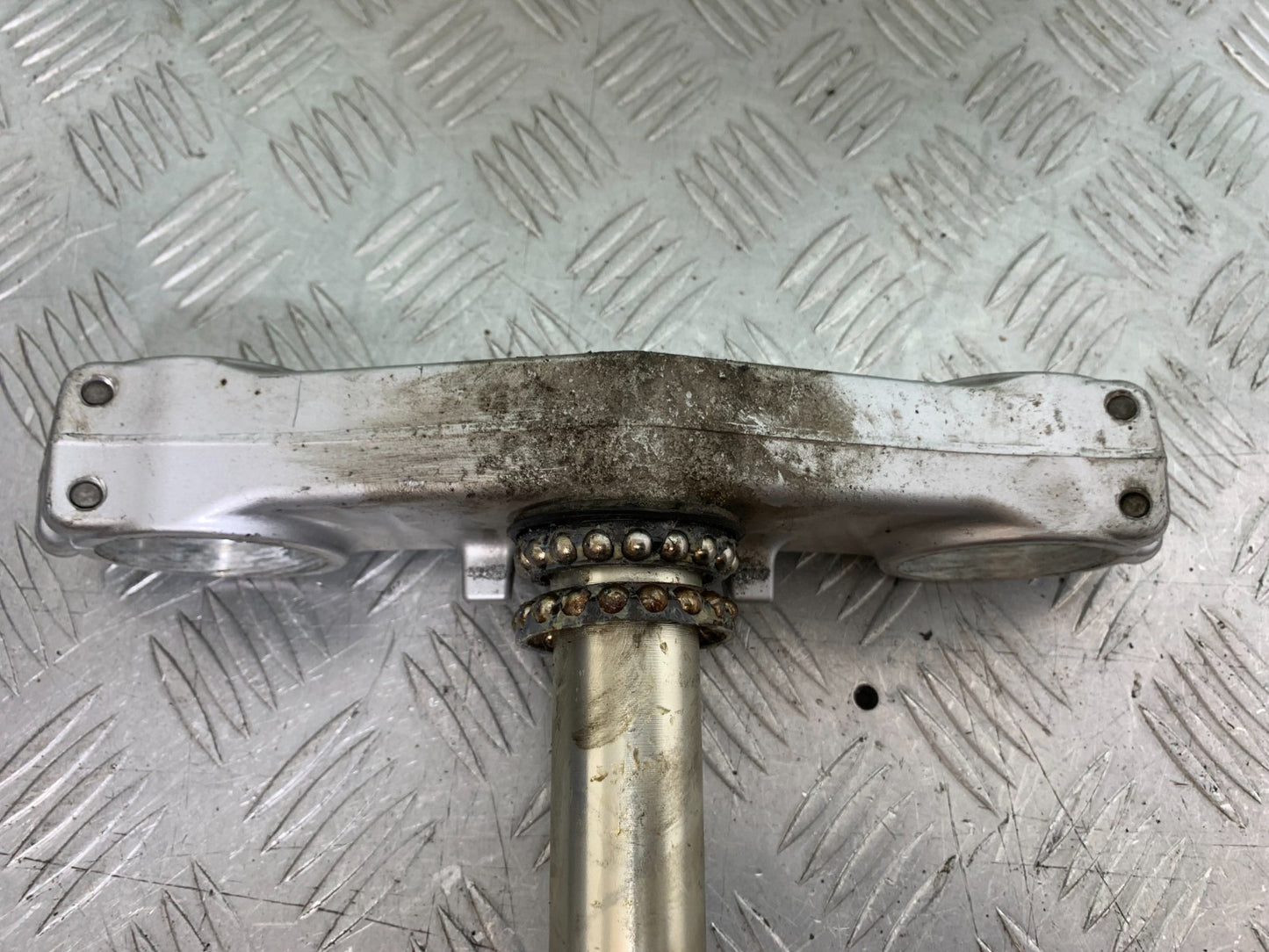HONDA CBR1000 RR BOTTOM YOKE  YEAR  2008-2011 (CMB1330)