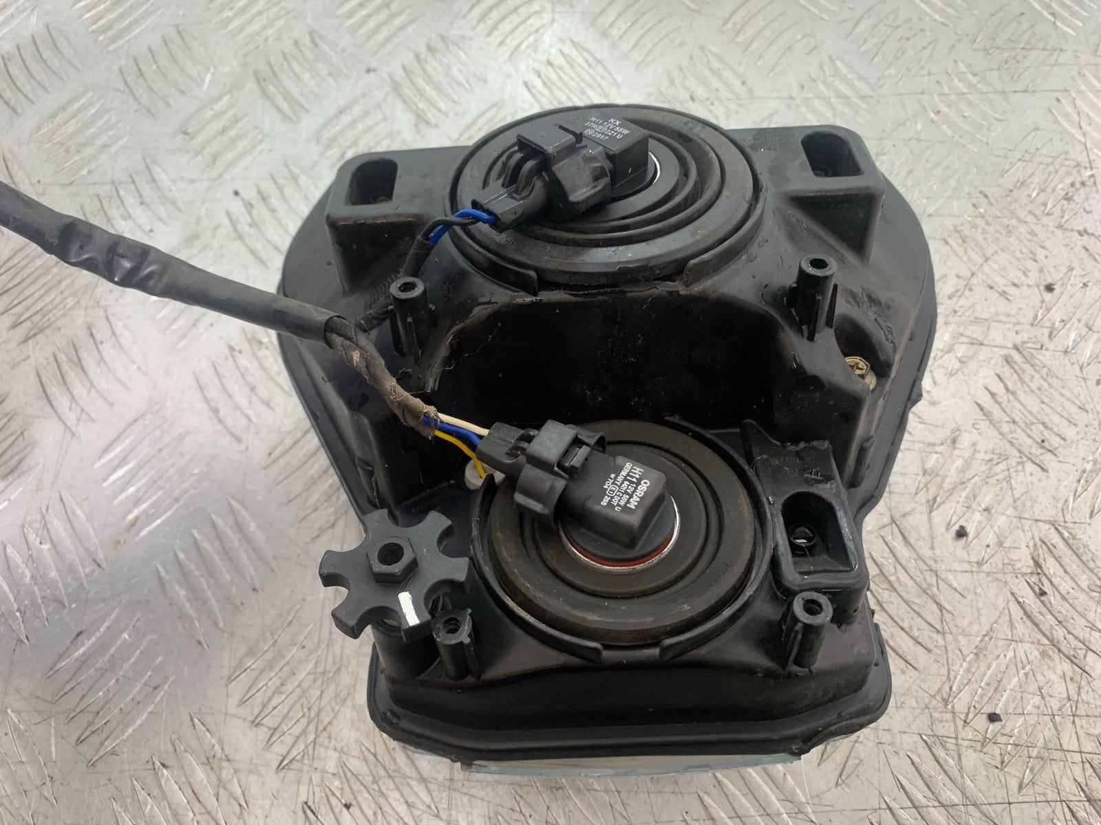 APRILIA 650 PAGASO STRADA HEADLIGHT   YEAR 2005-2010 (CMB1260)