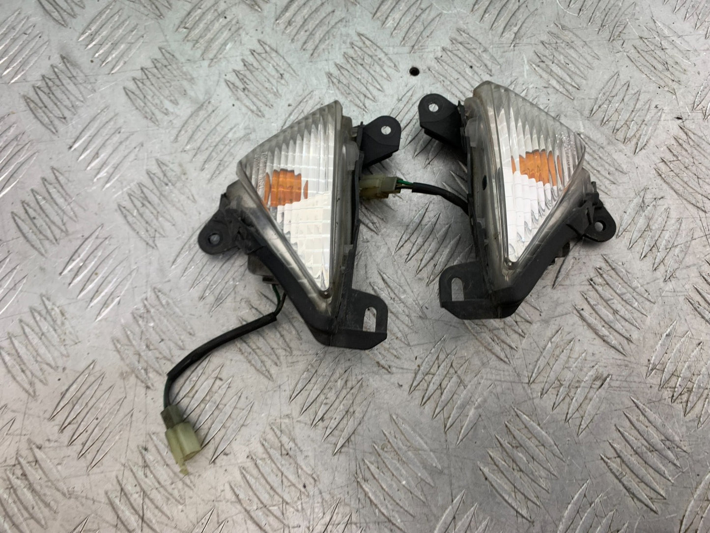 KAWASAKI GTR1400 GTR 1400 FRONT INDICATORS  YEAR 2007-2009 (CMB1306)