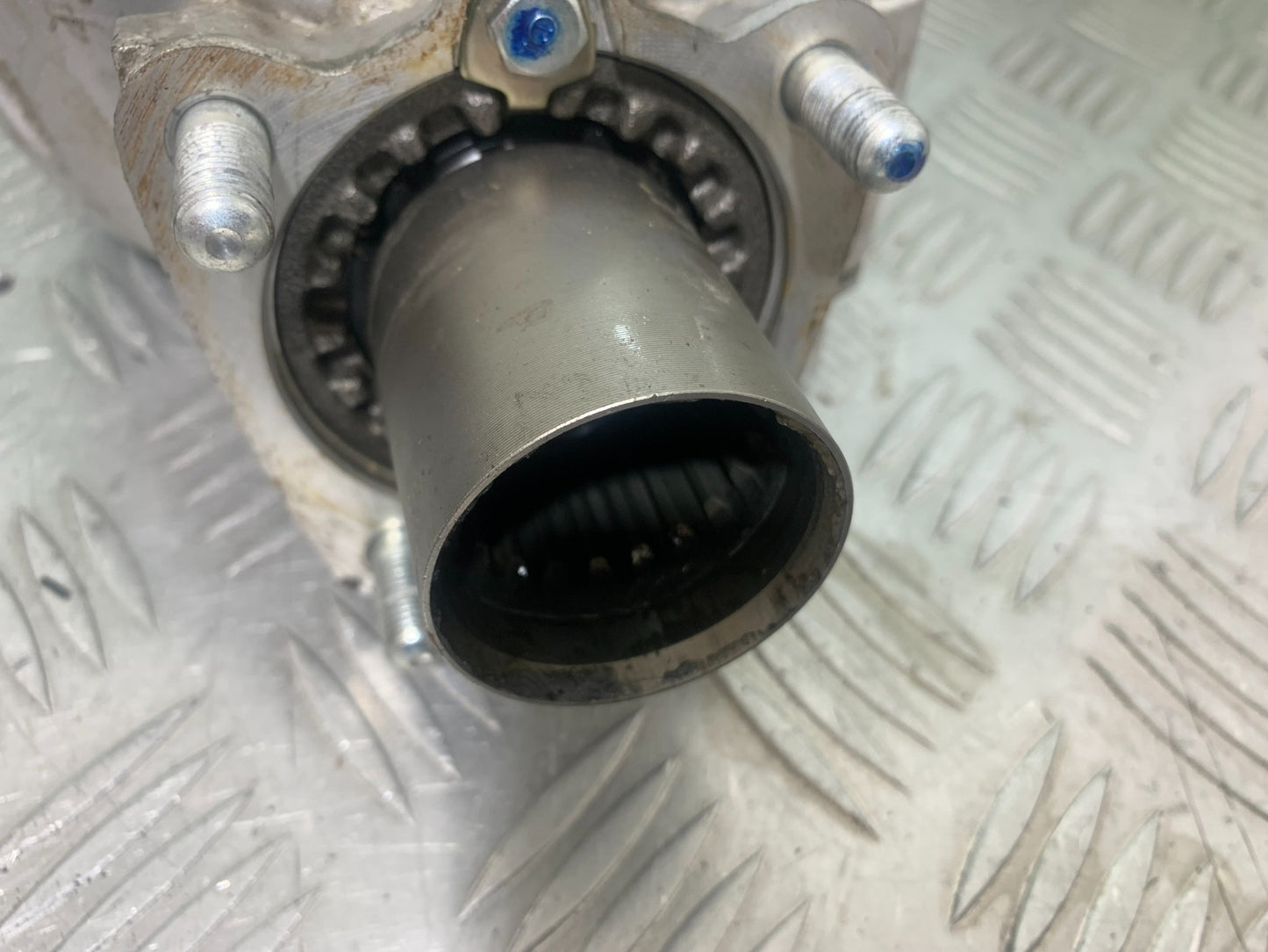 HONDA VTX1300 S-6 REAR DIFF   YEAR 2004-09 (CMB1159)