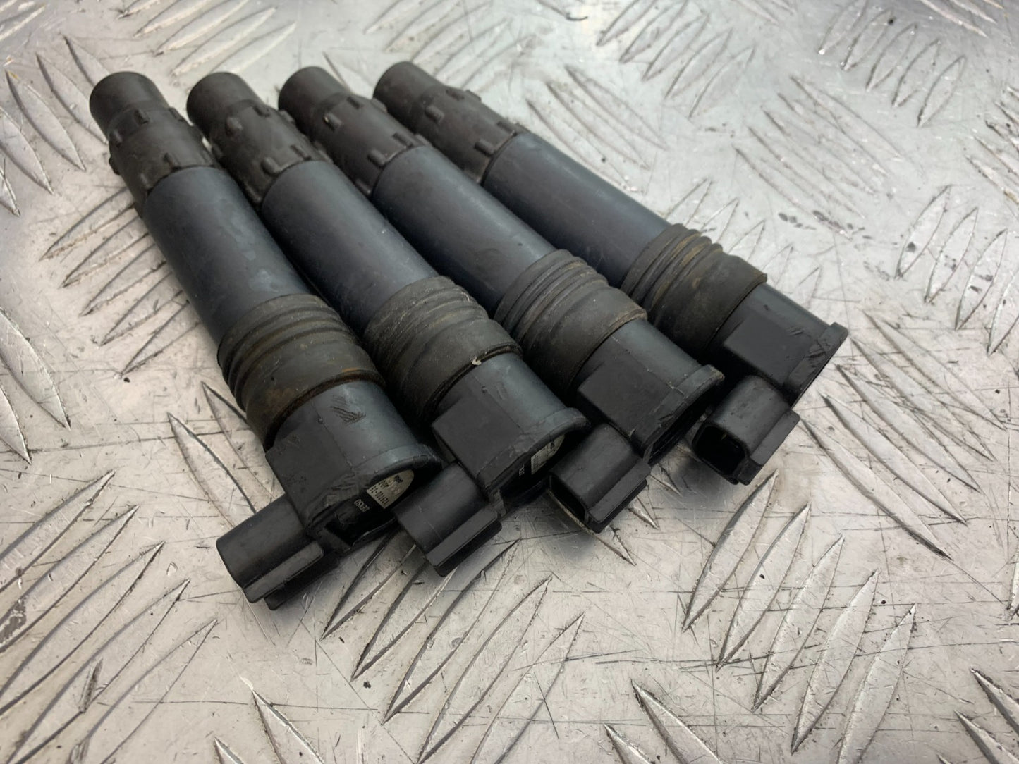 KAWASAKI ZX9R ZX9 R COILS YEAR 1998-1999 (CMB1329)