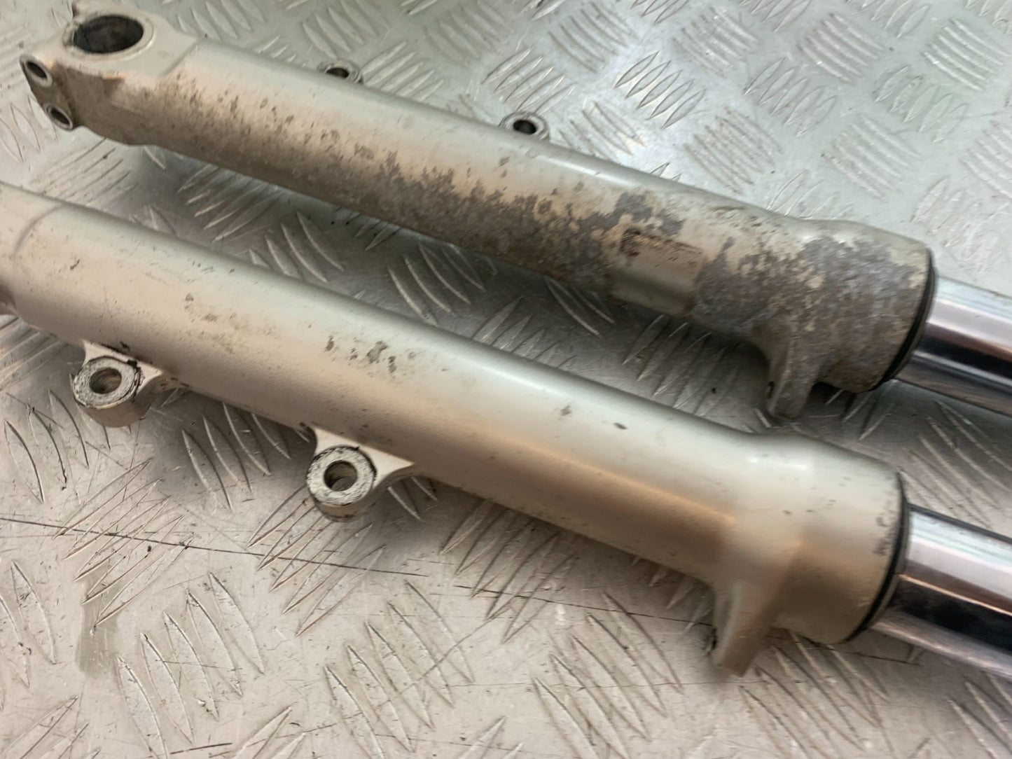 SUZUKI RF900 RF 900  FORKS YEAR 1994-1999 CMB1326