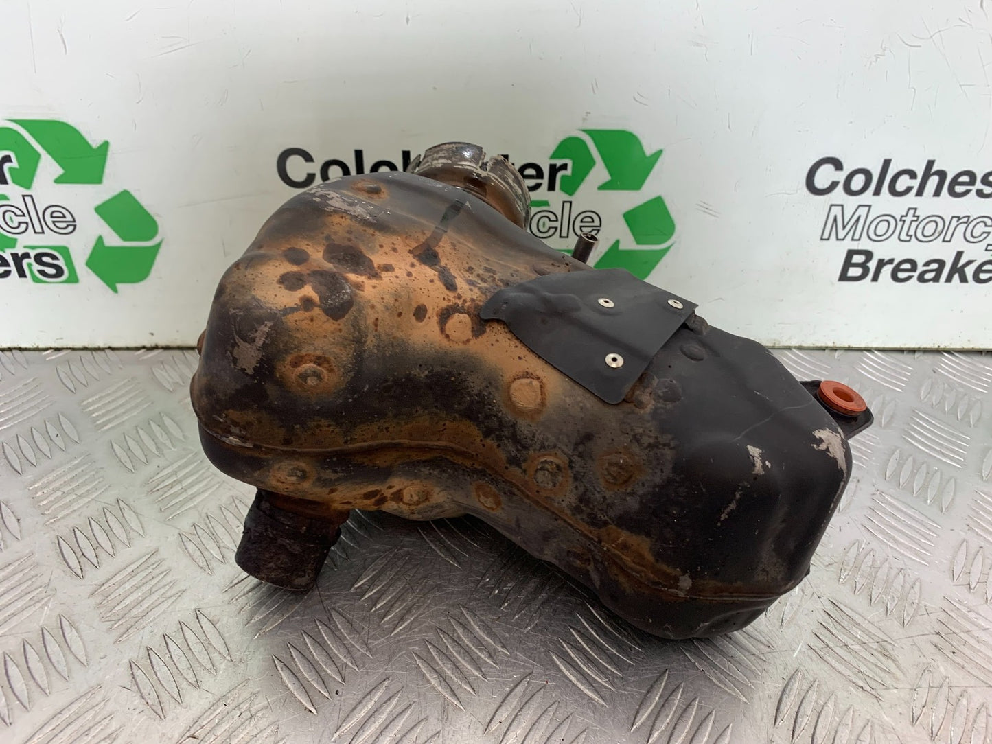 KTM DUKE 125 EXHAUST COLLECTOR BOX   YEAR 2017-2022 (CMB1274)