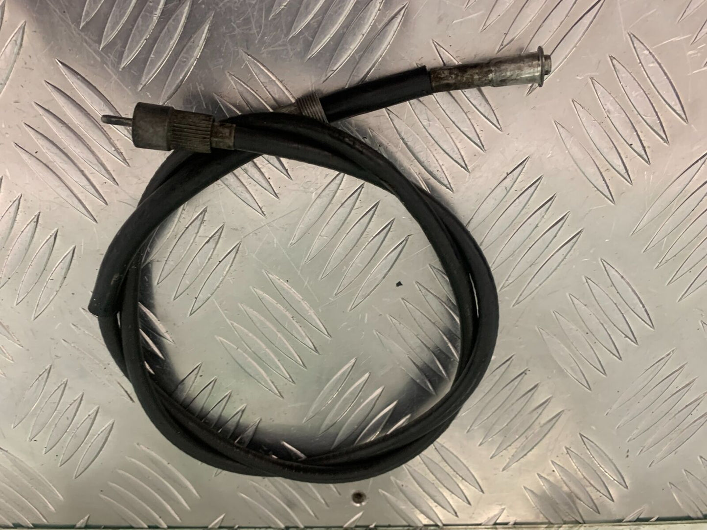 SUZUKI GS750 E GS 750E SPEEDO CABLE   YEAR 1979  (STOCK 959)