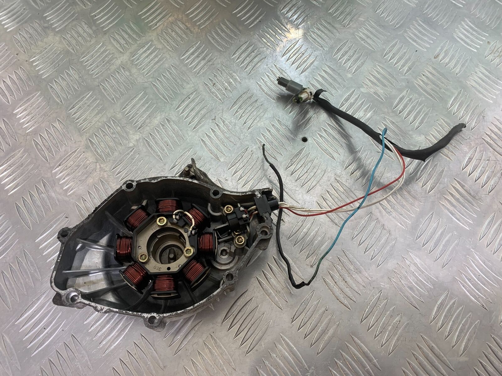 YAMAHA XT125X XT125 X GENERATOR YEAR 2008 (STOCK 857)