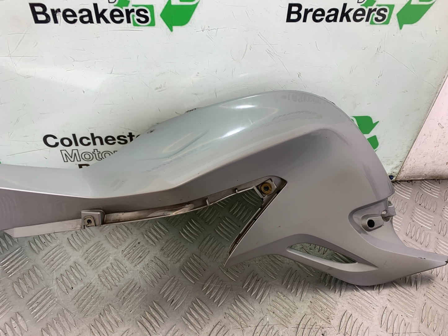 BMW F800 GT LEFT FAIRING PANEL  YEAR 2013-2017 (CMB1248)