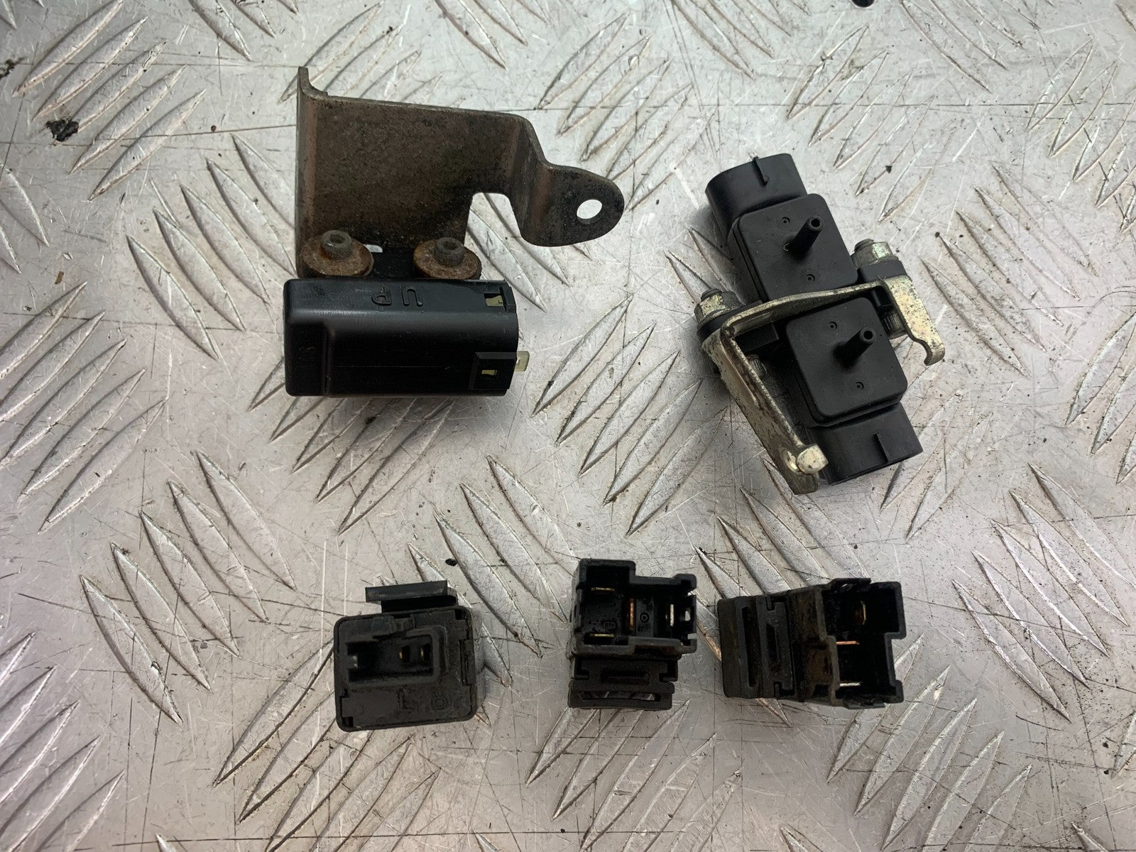 YAMAHA XVS 1300 MIDNIGHT STAR RELAYS YEAR 2007-16 (CMB1200)