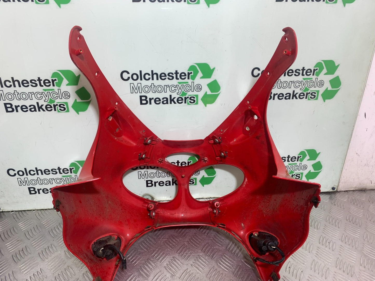 TRIUMPH 955i SPRINT ST TOP FAIRING  1999-2004 (CMB1176)