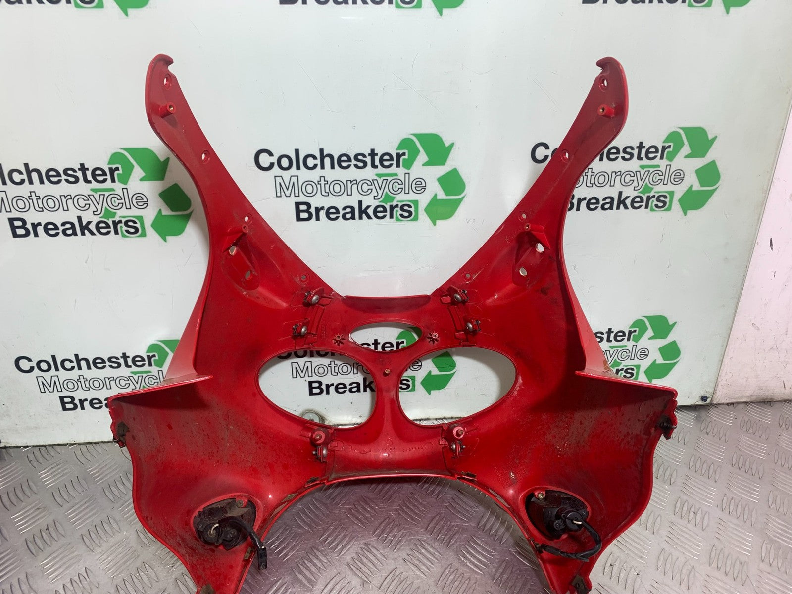 TRIUMPH 955i SPRINT ST TOP FAIRING  1999-2004 (CMB1176)