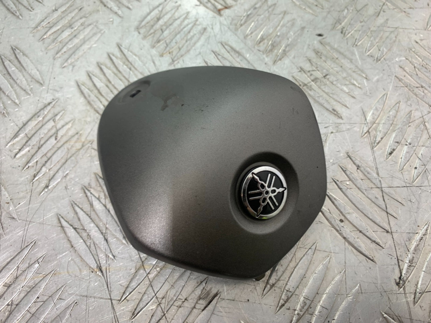 YAMAHA XMAX 300 INFILL COVER  YEAR 2017-2020 (CMB1218)