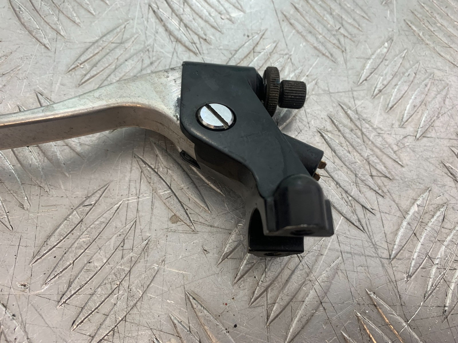 HONDA CBR600 CBR 600 FX FY CLUTCH LEVER AND BRACKET  YEAR 1999-2000 (CMB1287)