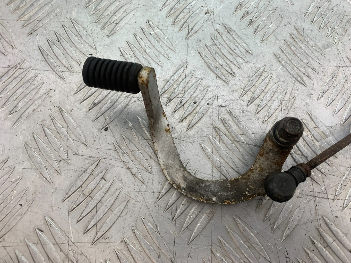 HONDA ST1100 PAN EUROPEAN GEAR LEVER  YEAR 1993-2001 (CMB1195)