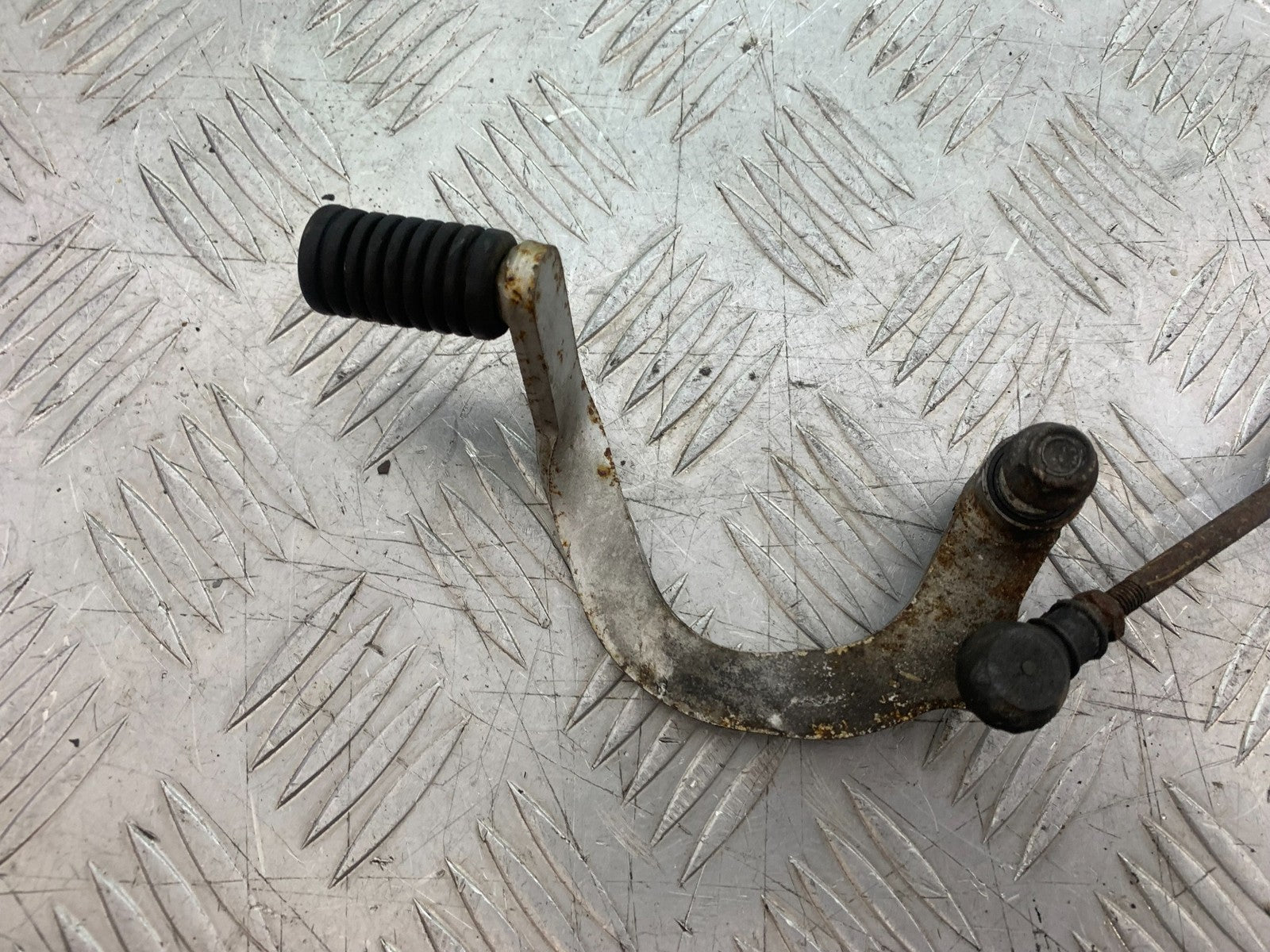HONDA ST1100 PAN EUROPEAN GEAR LEVER  YEAR 1993-2001 (CMB1195)