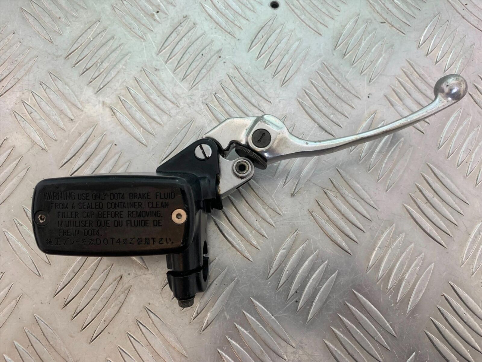 HONDA VFR800 VFR 800 V-TEC FRONT BRAKE MASTER CYLINDER   YEAR 2002 -09 (CMB1012)