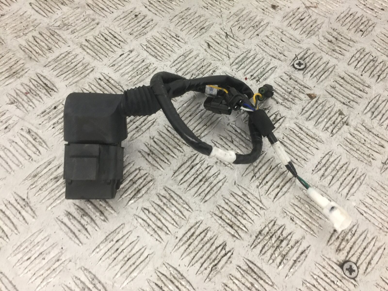 SUZUKI 650 BURGMAN RELAY  YEAR 2014-2018 (STOCK 769)