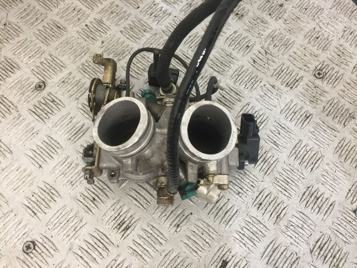 APRILIA RSV1000 RSV 1000 THROTTLE BODIES YEAR 1999 2000 (STOCK 770)