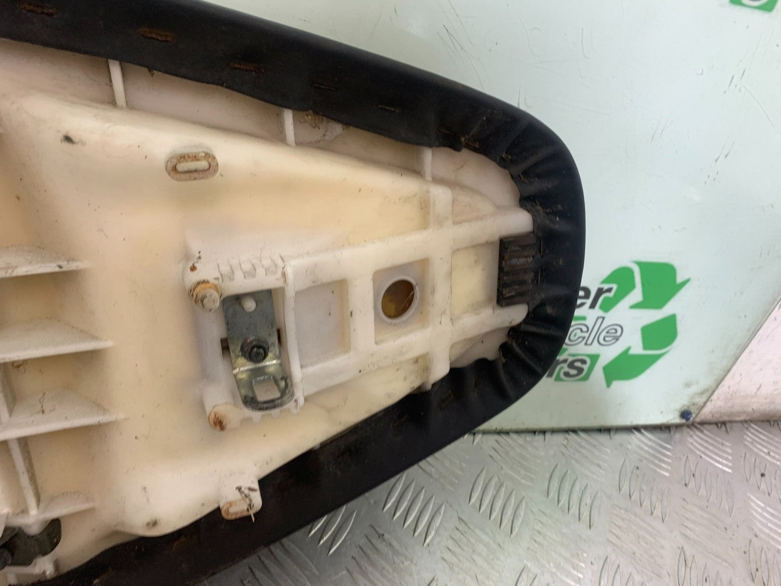 KAWASAKI ER6 F ER6F SEAT  YEAR 2005-2008 (CMB1277)