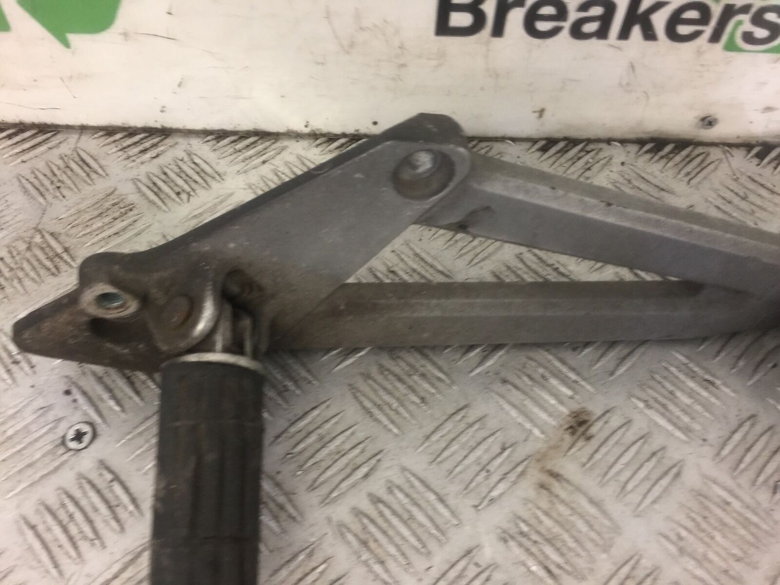 YAMAHA XJR400 XJR 400 LEFT HANGER  YEAR 1992 (STOCK 425)