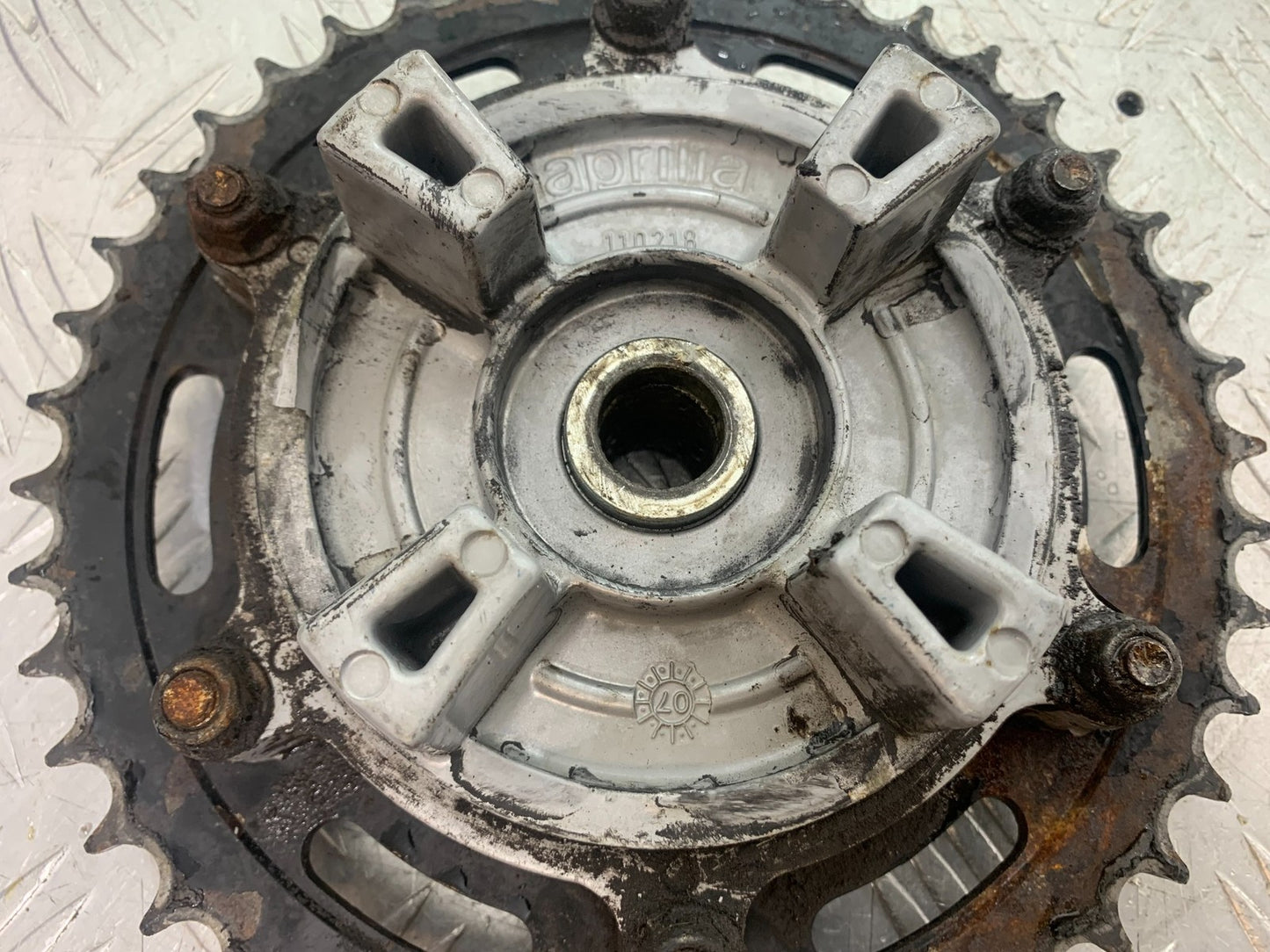 APRILIA 650 PAGASO STRADA REAR SPROCKET CARRIER   YEAR 2005-2010 (CMB1260)