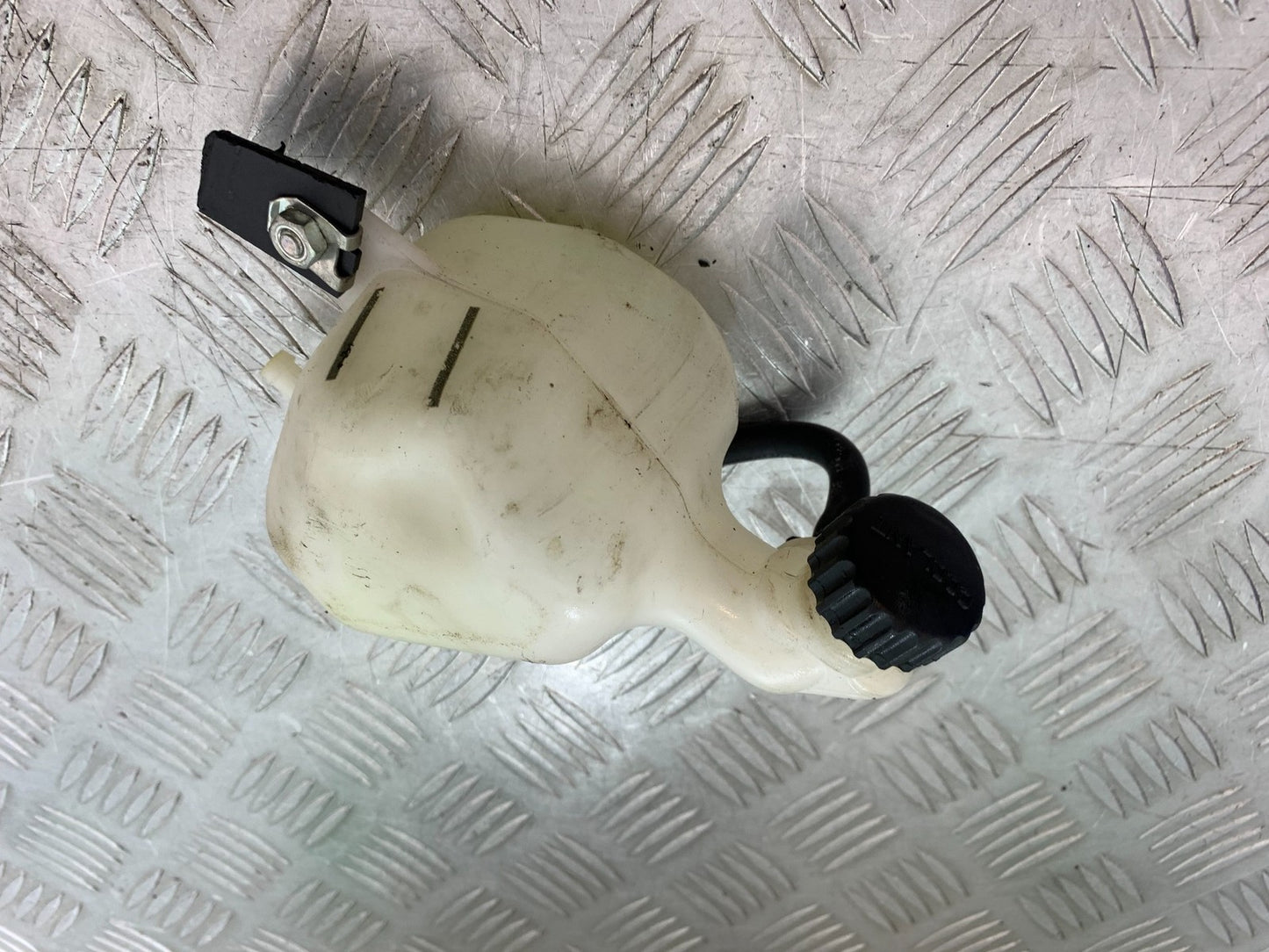 KTM 125 DUKE COOLANT BOTTLE  YEAR 2018-2023 (CMB1185)