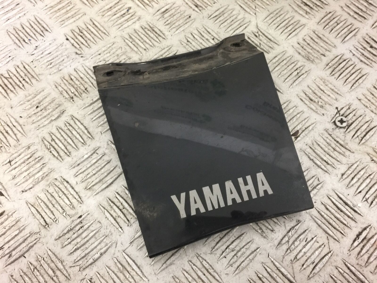 YAMAHA YBR125 YBR 125 TAIL PIECE JOINER  YEAR 2013 STOCK 526