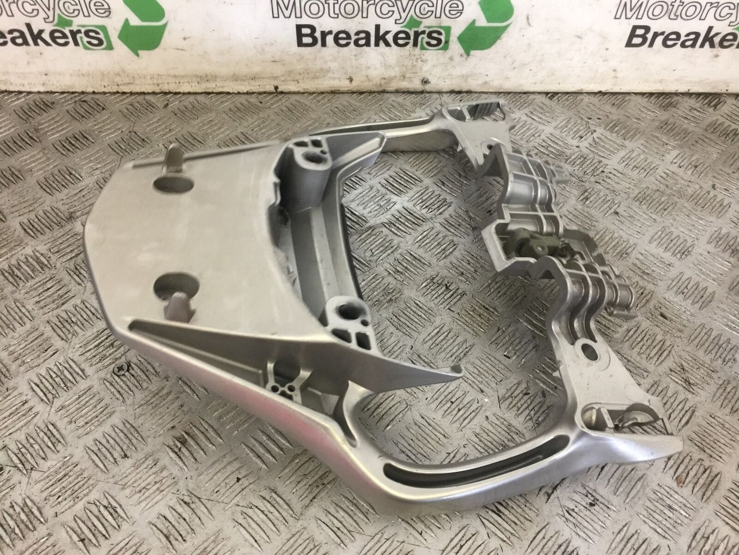 HONDA ST1300 ST 1300 GRAB RAIL   2008-2013 (STOCK 737)