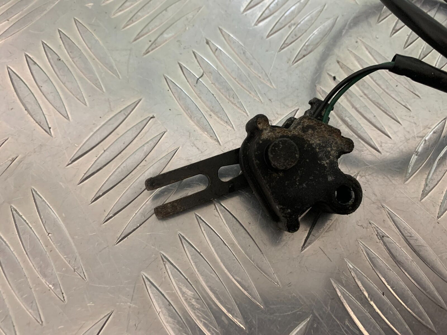 KAWASAKI NINJA 250 SL SIDE STAND SWITCH  YEAR 2015-2017 (STOCK 983)