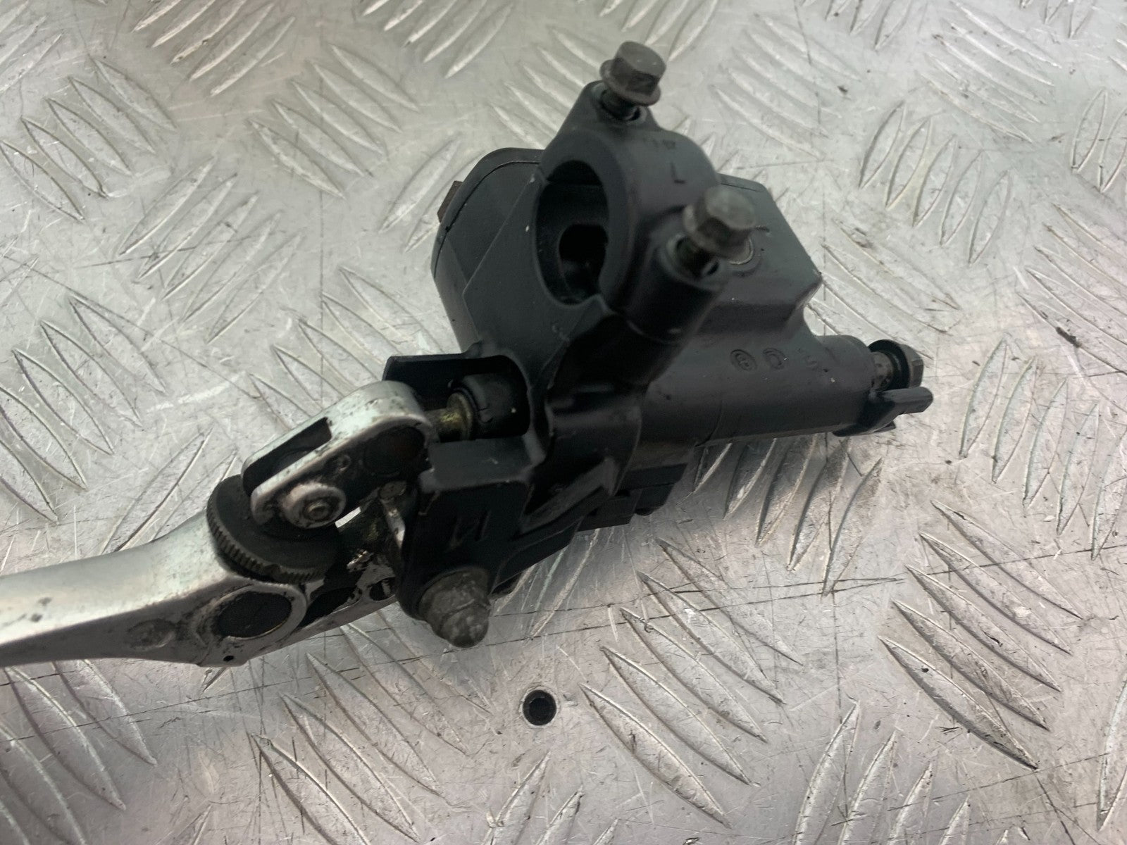 HONDA VFR800 PRE V-TEC CLUTCH MASTER CYLINDER  YEAR 1998-2001 (CMB1233)