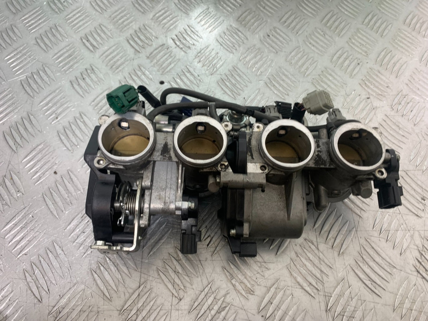 YAMAHA YZF R1 4C8 THROTTLE BODIES  YEAR 2007-2008 (CMB1237)