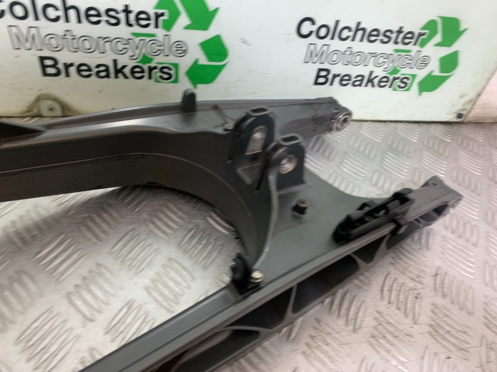 KTM DUKE 390 SWINGARM YEAR 2017- 2023 (CMB1314)