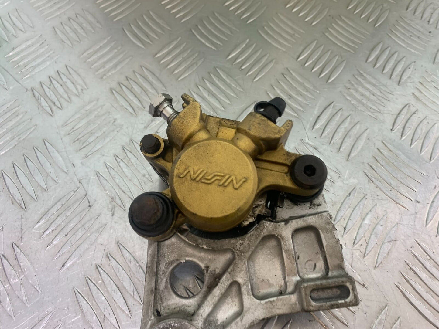 HONDA CBR600 CBR 600 RR REAR CALIPER  YEAR 2003-2004 CMB1086)