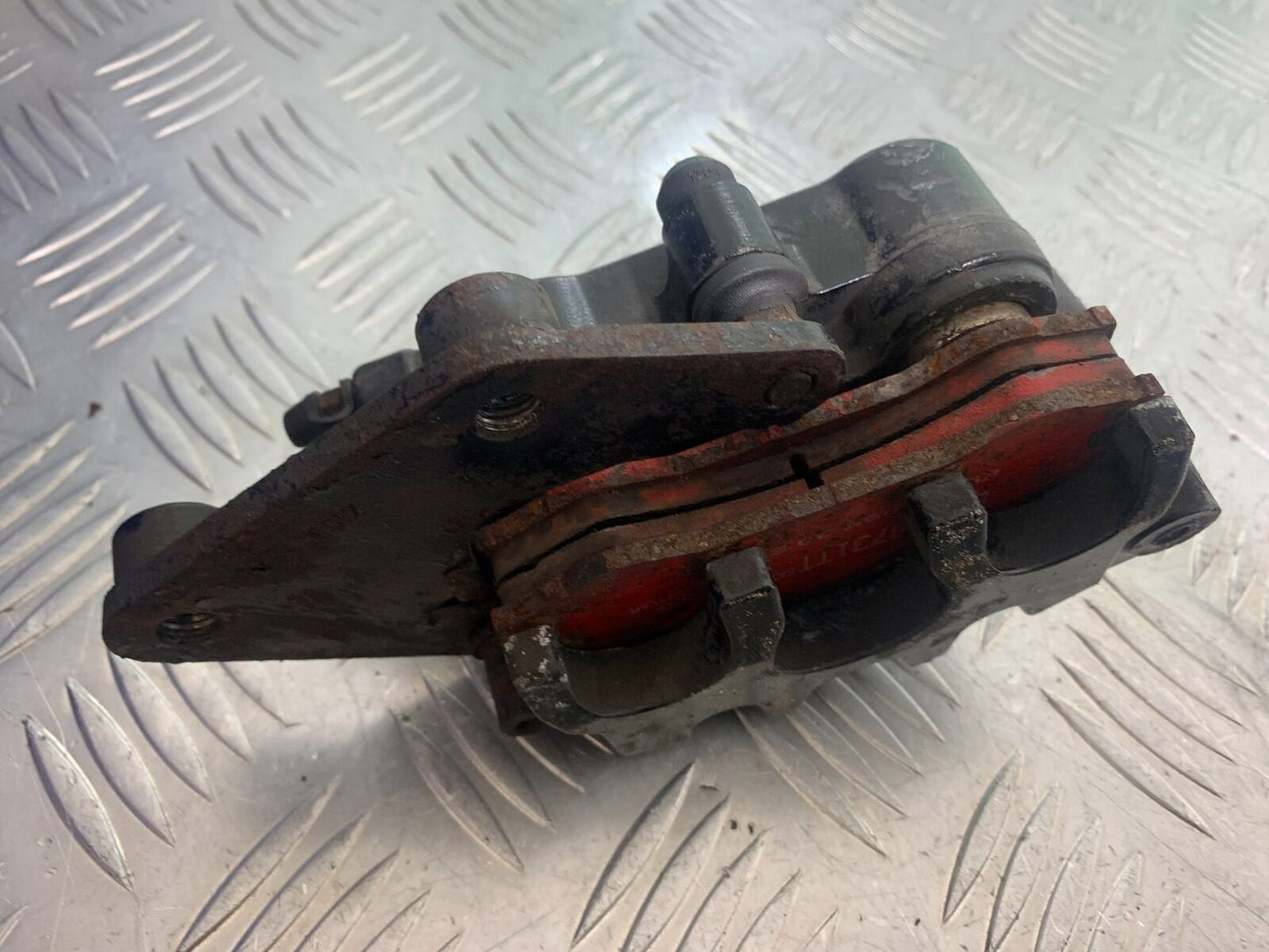 SINNIS TERRAIN 125 FRONT CALIPER  YEAR 2018 (CMB1123)