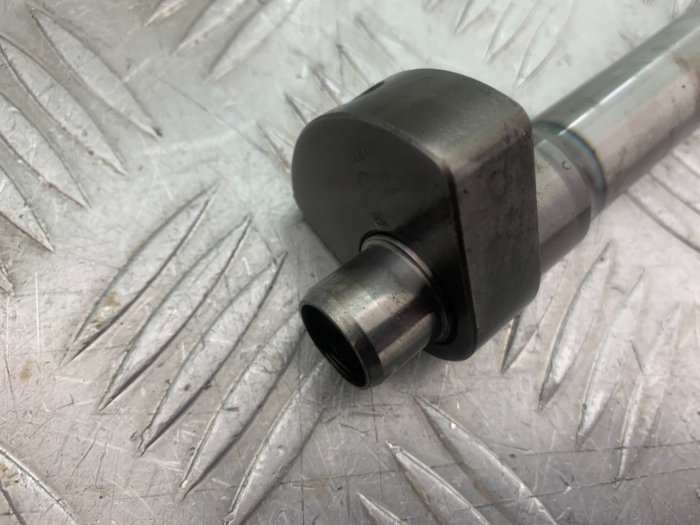 APRILIA RSV4 FACTORY BALANCE SHAFT  YEAR 2009-2012 (CMB1224)